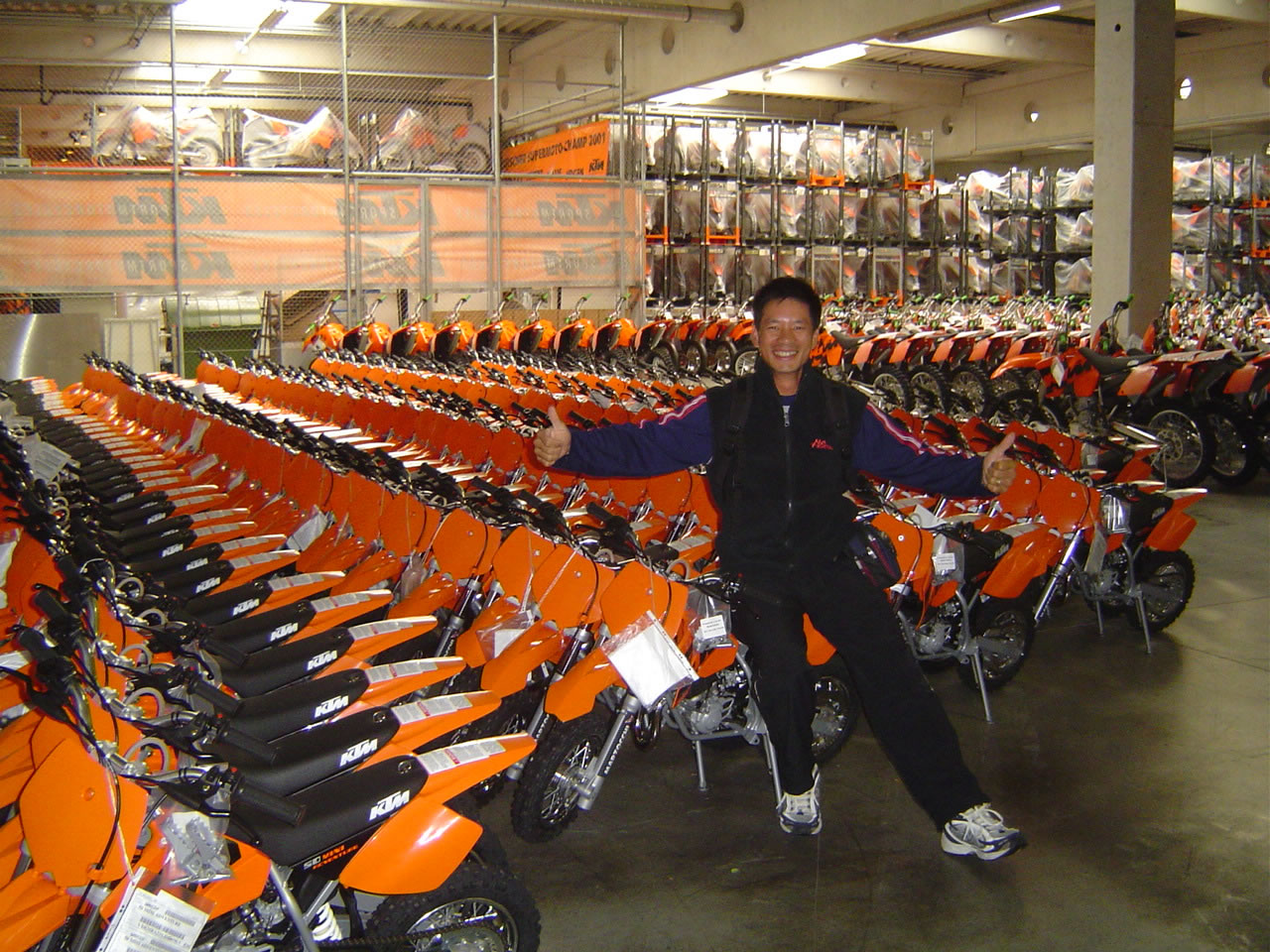 KTM Factory_081_jpg.jpeg